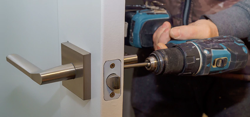Broken Door Handle Lock Repair in Saranap, California